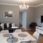 2 Bedroom Center Apartment Katowice