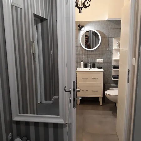 Apartamento 2 Bedroom Center