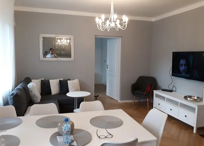 2 Bedroom Center * Katowice