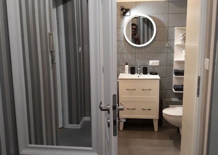 Apartamento 2 Bedroom Center